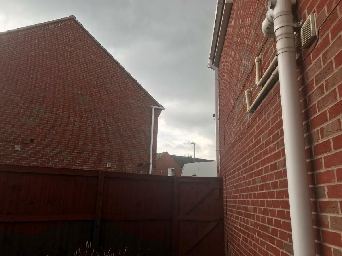 House Shared, New Build 36 Nottingham 3Bedrooms Buitenkant foto