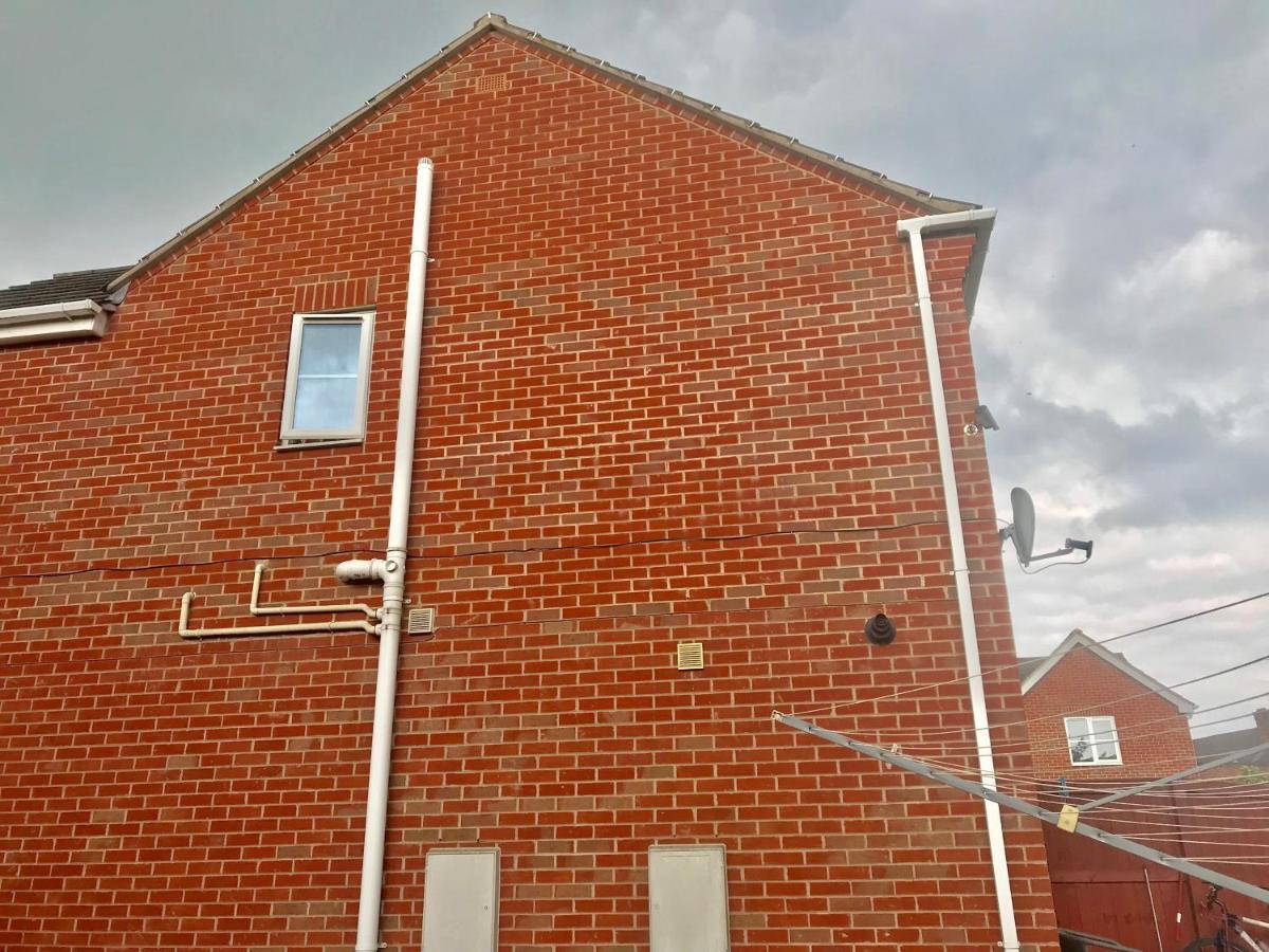 House Shared, New Build 36 Nottingham 3Bedrooms Buitenkant foto